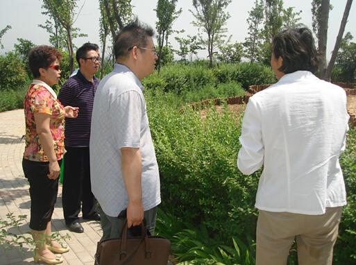 九三學(xué)社鄭州市委科技委員會 到上街開展休閑農(nóng)業(yè)調(diào)研活動