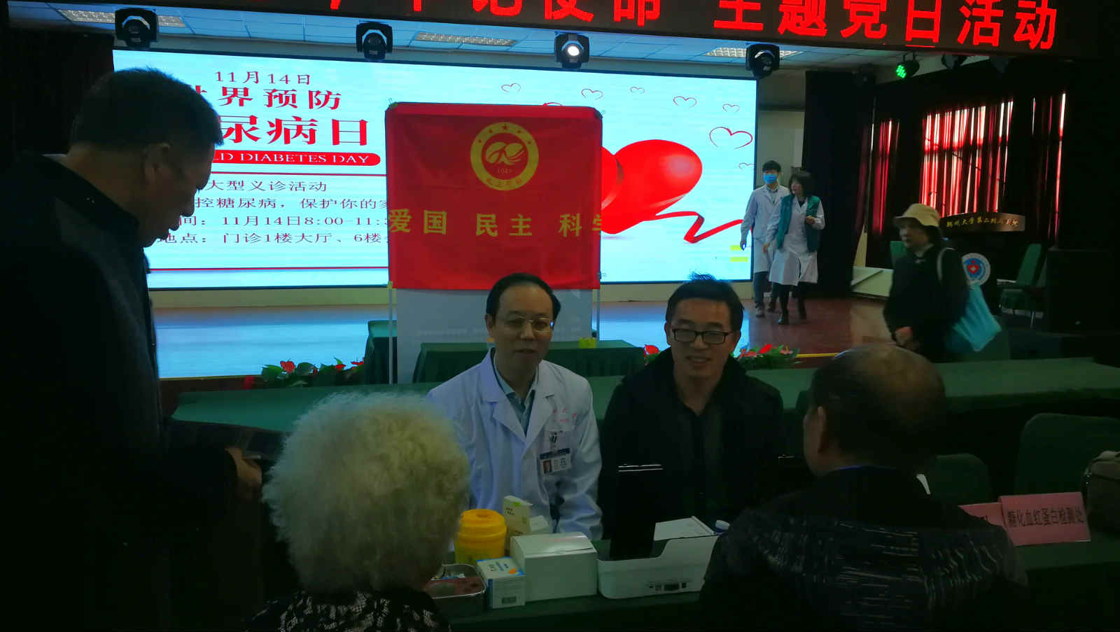 42_meitu_8.jpg 42_meitu_8.jpg